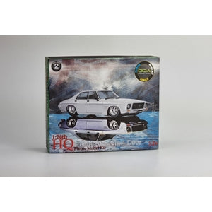 1:24 HOLDEN HQ MONARO KIT