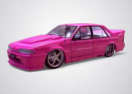 1:24 PINK VL WALKINSHAW